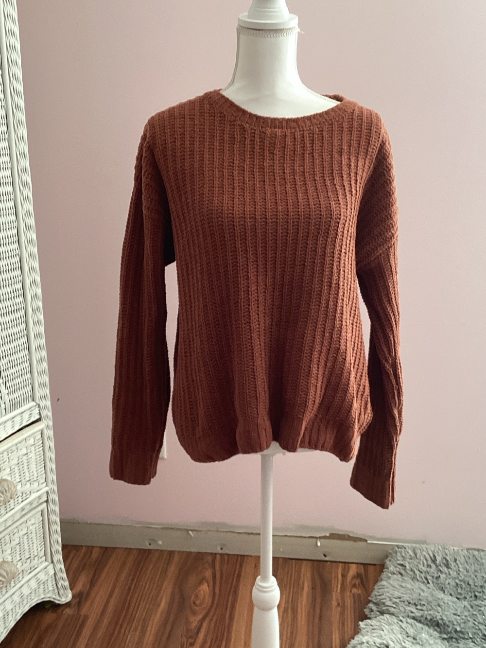 Time and Tru Rust Brown Ribbed Crewneck Sweater